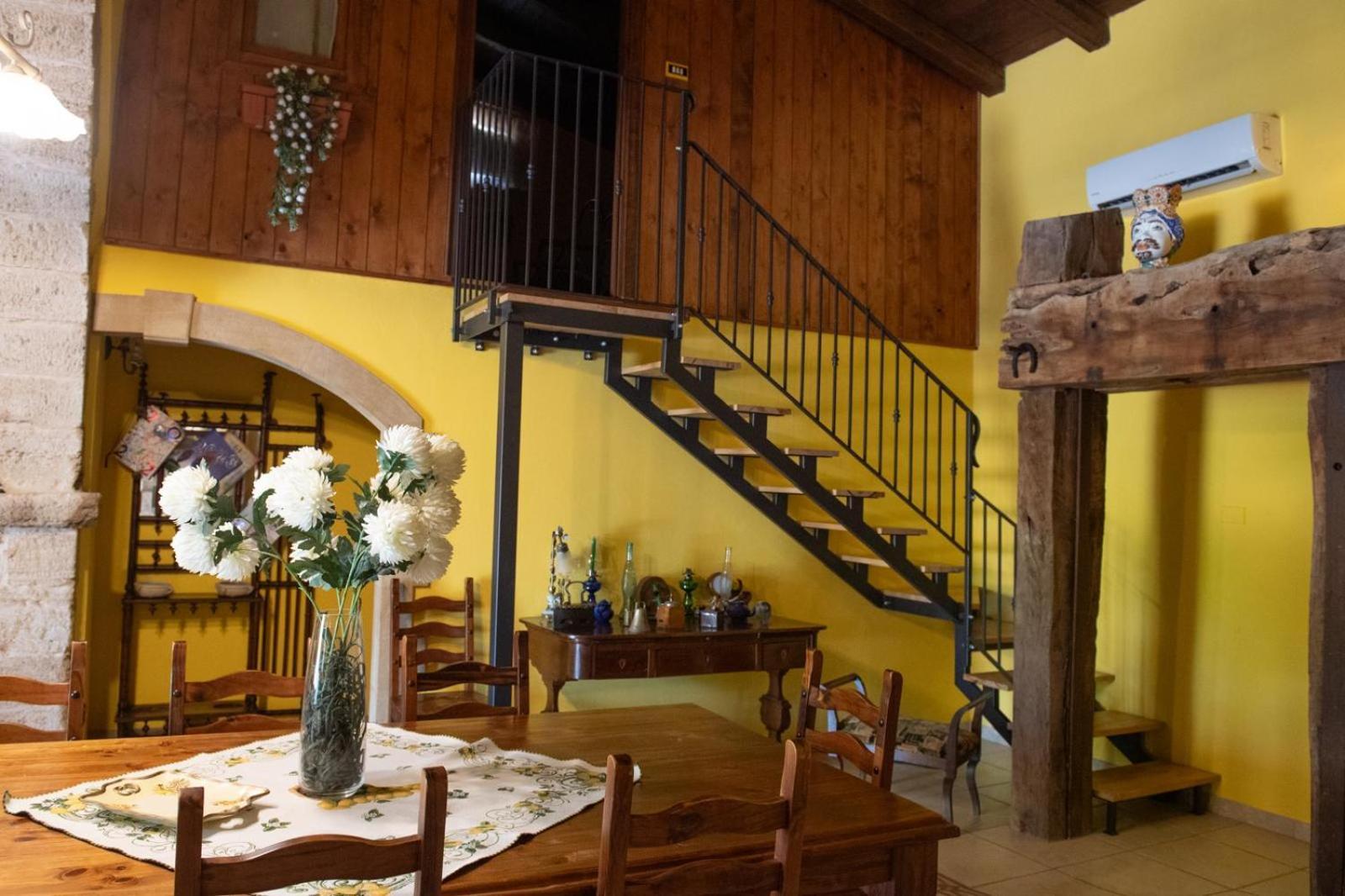 Villa Il Vecchio Frantoio Augusta Exterior foto